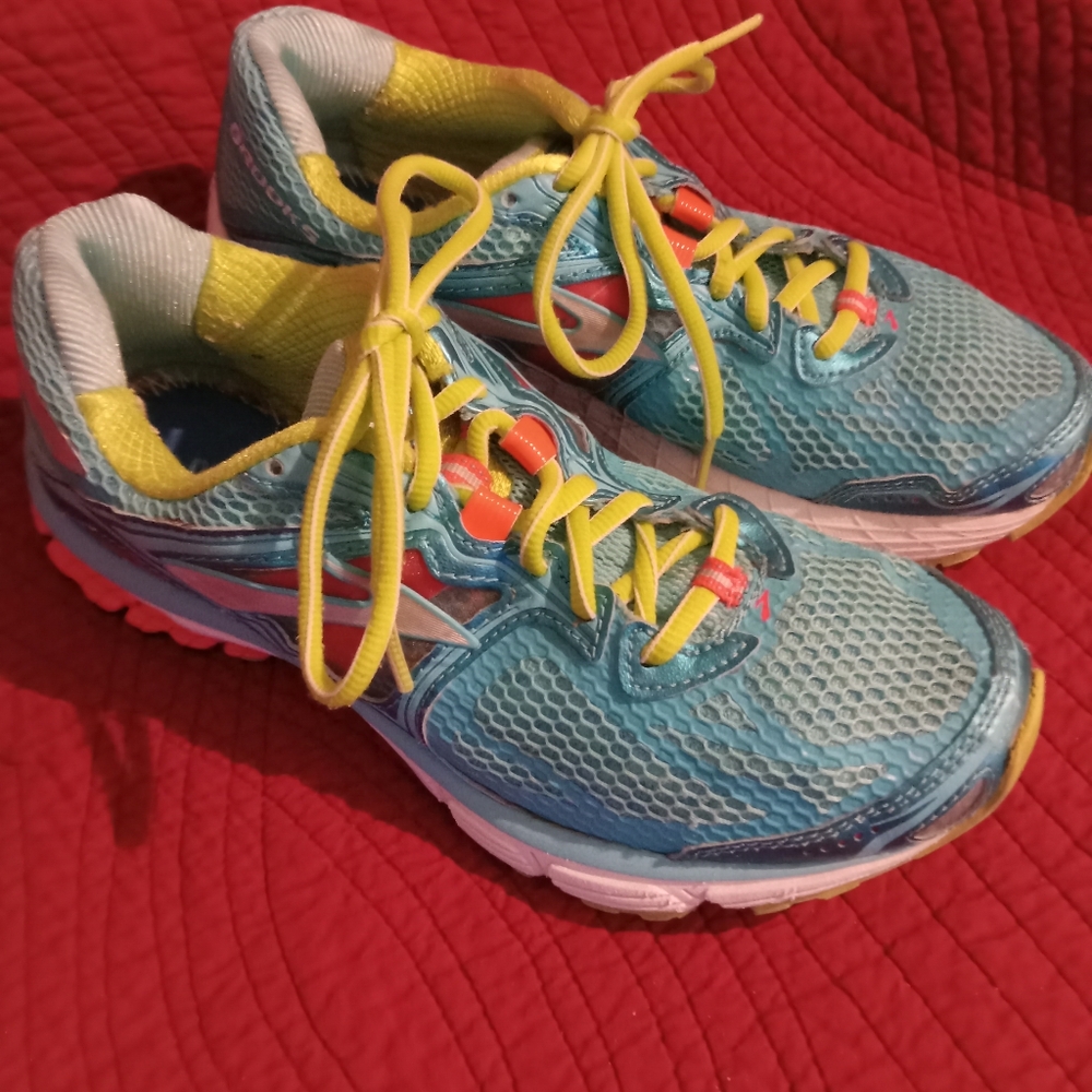 Brooks Ravenna 5 Women's 8.5 M Running Shoes. Aqua,Coral,Lime.       FF216